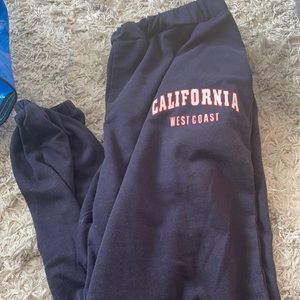 Worn a few times. Super comfy.
